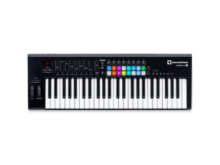 Novation Launchkey 49 MK2 - Миди клавиатура